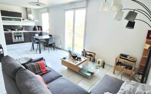 Vétraz-Monthoux : T2 – 49m2 proche toute commodités